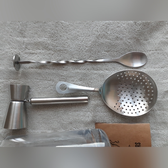 Bullware Bar Accessory Cocktail Kit Gift Set - Picture 12 of 14